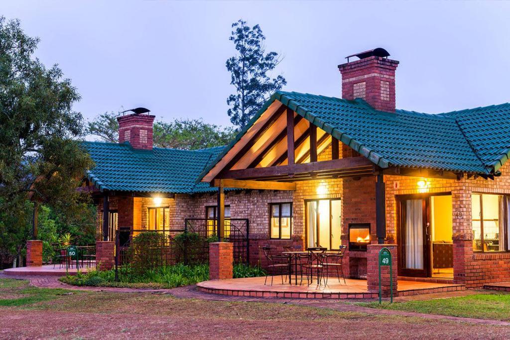 Thyme Inn On Greenway Уайт Ривър Екстериор снимка
